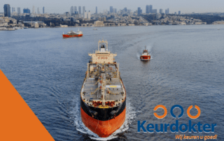Medische scheepvaartkeuring tanker op zee Keurdokter