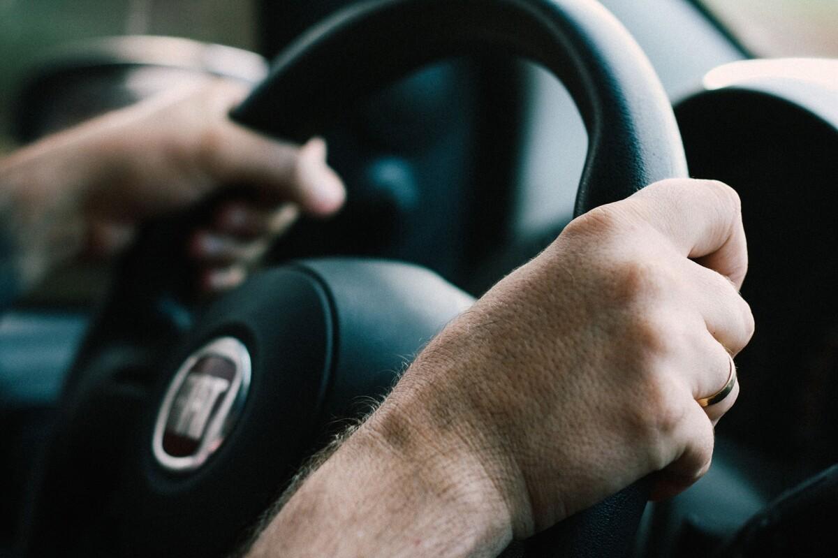 auto – ouderen – rijbewijs 75 – cbr – Keurdokter auto - ouderen - rijbewijs 75 - cbr - Keurdokter