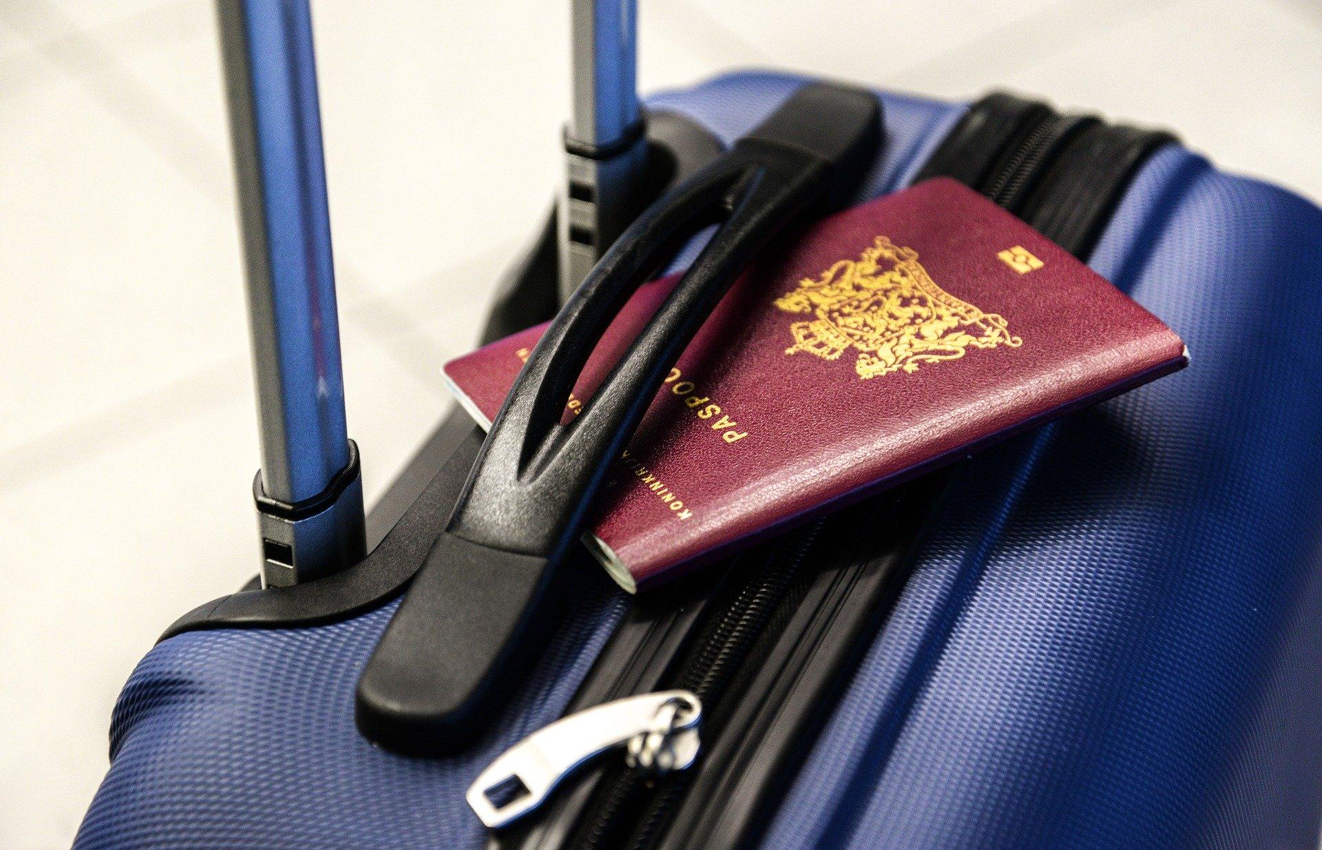 passport-2733068_1920 Op reis