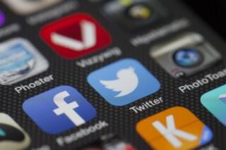 Volg ons via social media